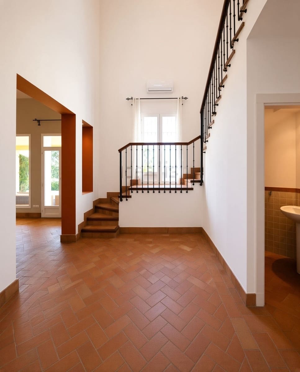 5 makuuhuone Huvila myytävänä paikassa Sotogrande - 1 799 000 € (Ref: 10051549)