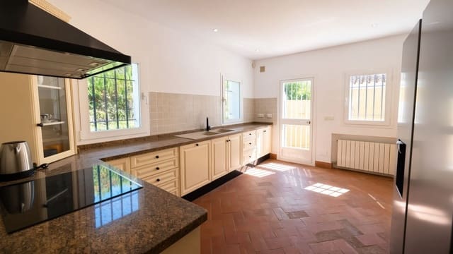 5 makuuhuone Huvila myytävänä paikassa Sotogrande Alto, San Roque - 1 799 000 € (Ref: 10051549)