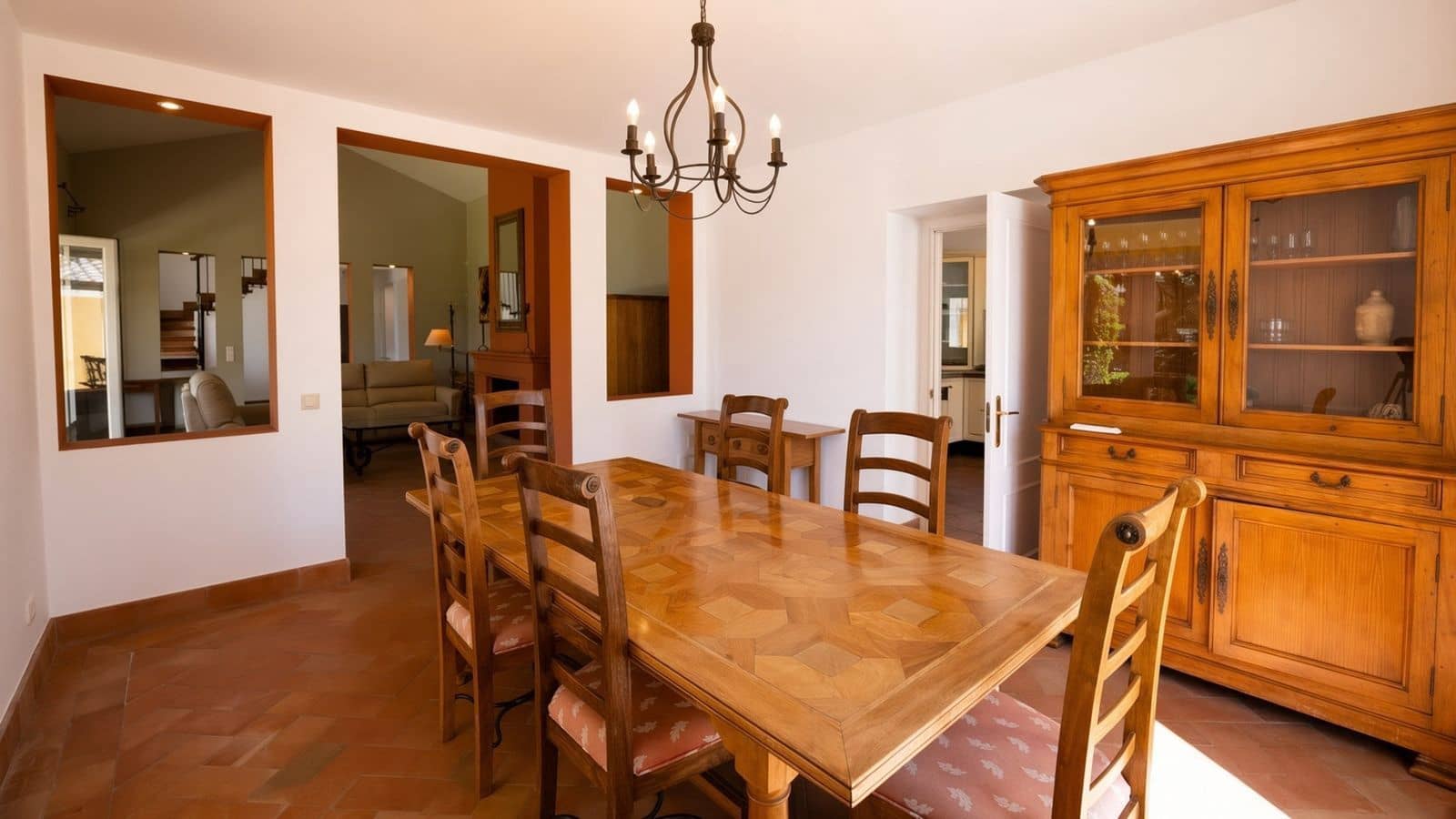 5 makuuhuone Huvila myytävänä paikassa Sotogrande - 1 799 000 € (Ref: 10051549)