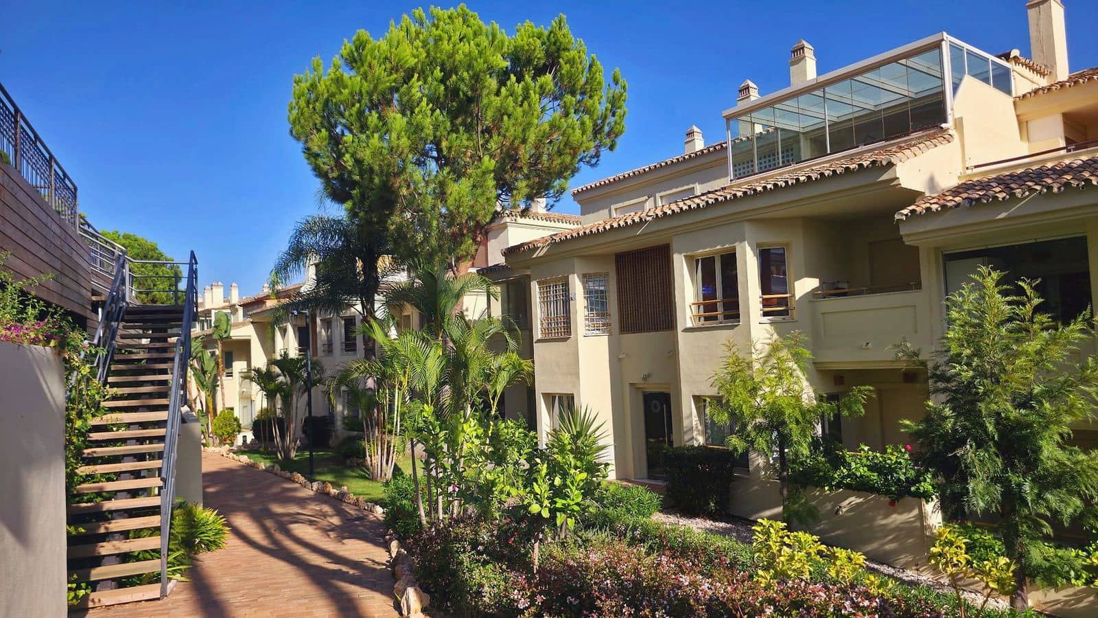 2 slaapkamer Appartement te koop in Golden Mile - € 900.000 (Ref: 10051551)
