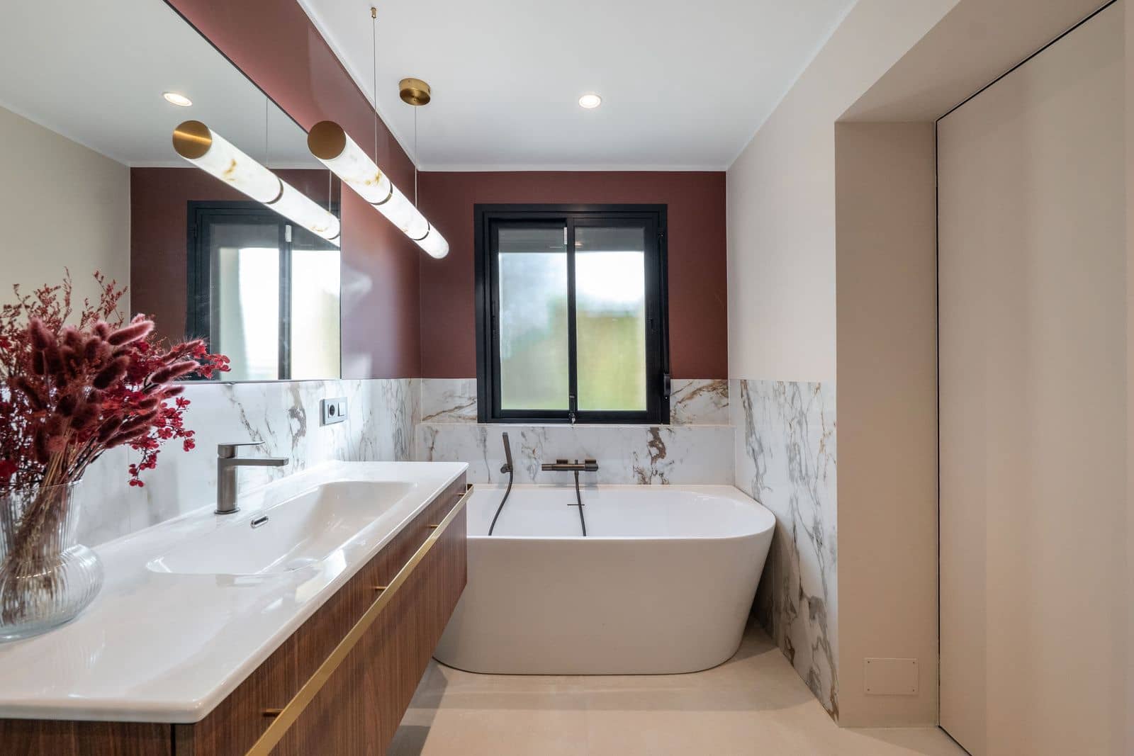 4 bedroom Apartment for sale in Benahavis - € 1,970,000 (Ref: 10051552)