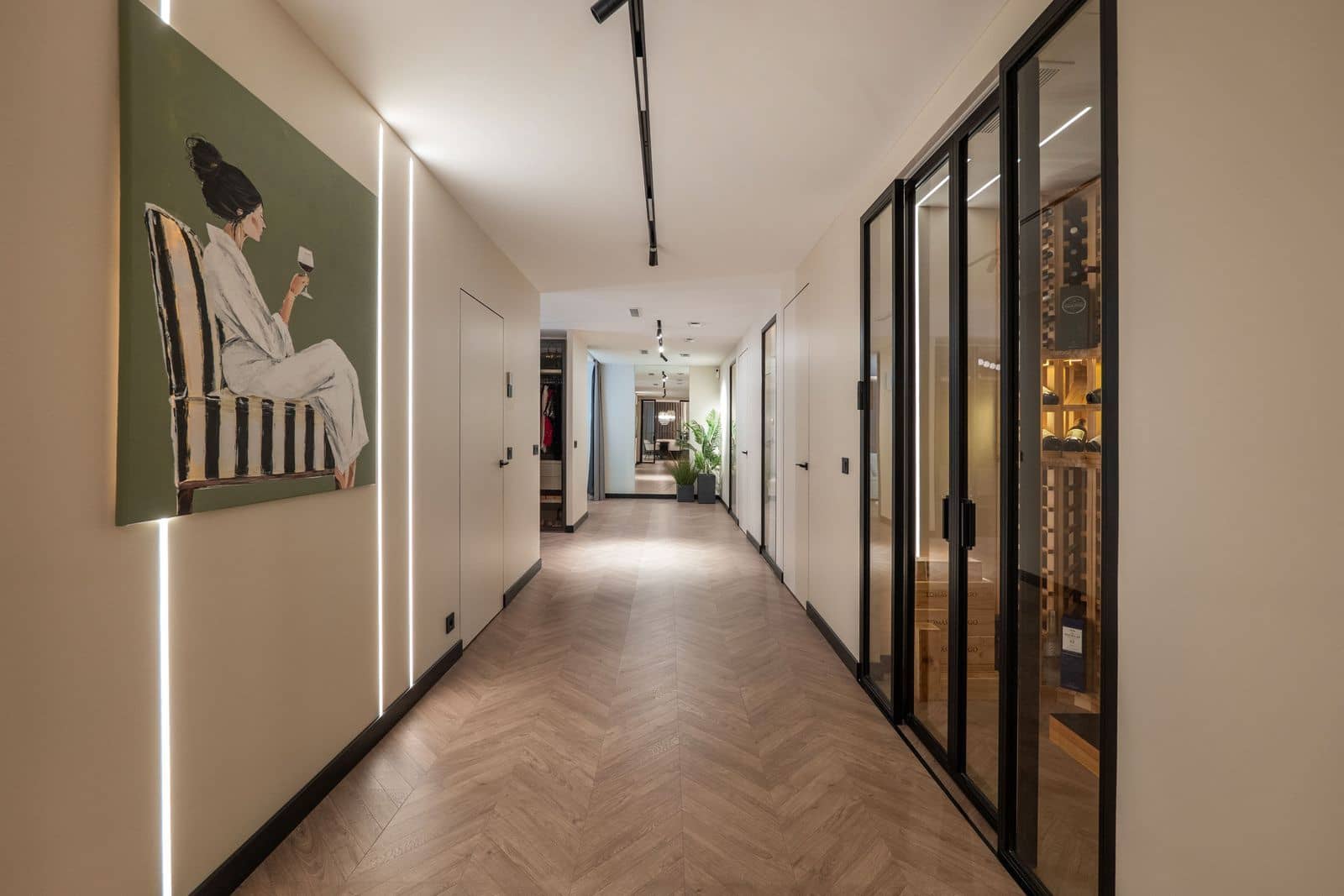 4 bedroom Apartment for sale in Benahavis - € 1,970,000 (Ref: 10051552)