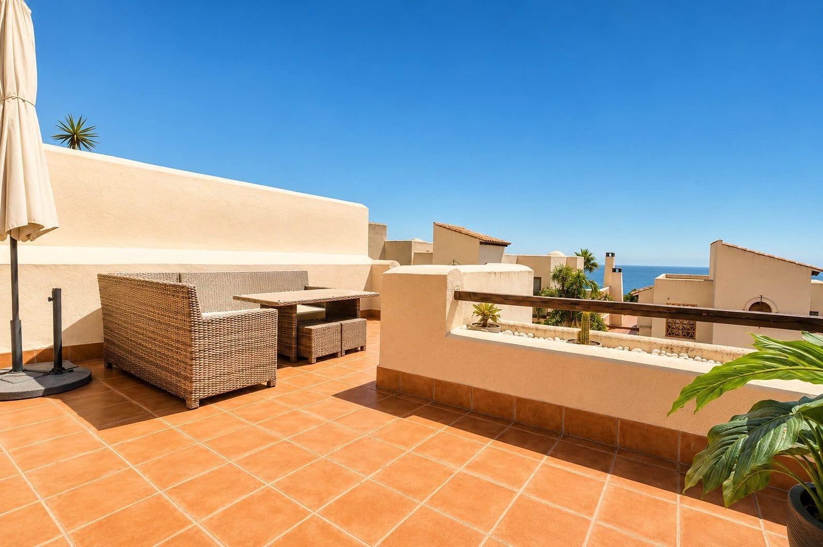 Casa de 3 habitaciones en Casares en venta - 299.500 € (Ref: 10051553)