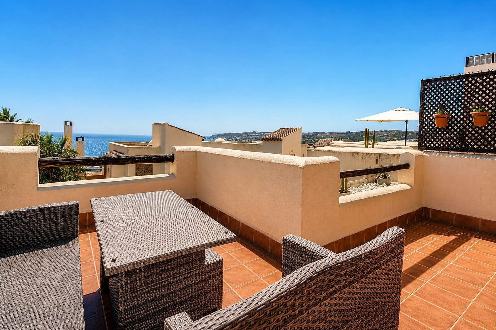 Casa de 3 habitaciones en Casares en venta - 299.500 € (Ref: 10051553)