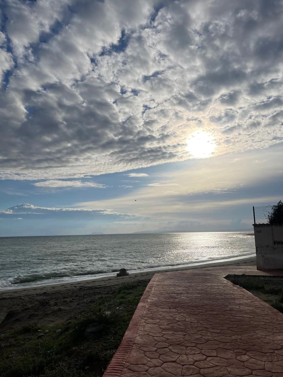 3 sypialnia Apartament na sprzedaż w Estepona - 650 000 € (Ref: 10051554)
