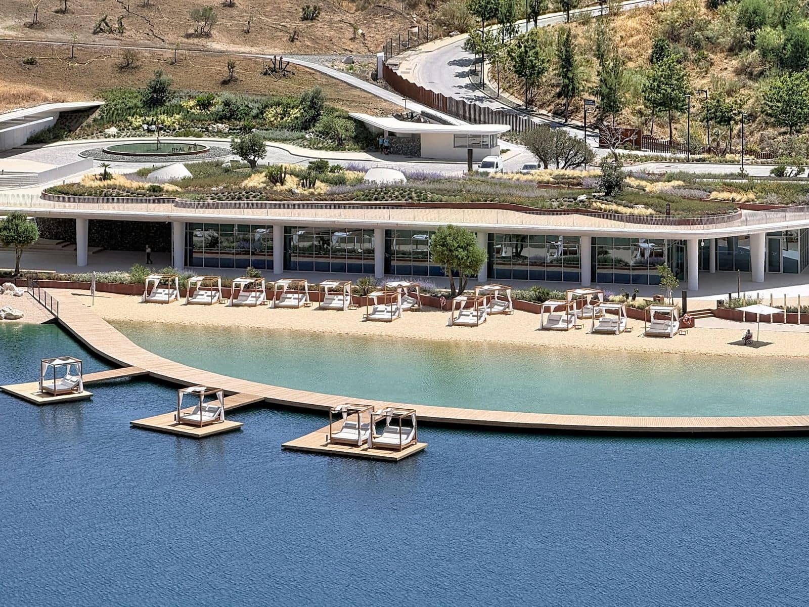 3 bedroom Penthouse for sale in Benahavis - € 1,600,000 (Ref: 10051562)