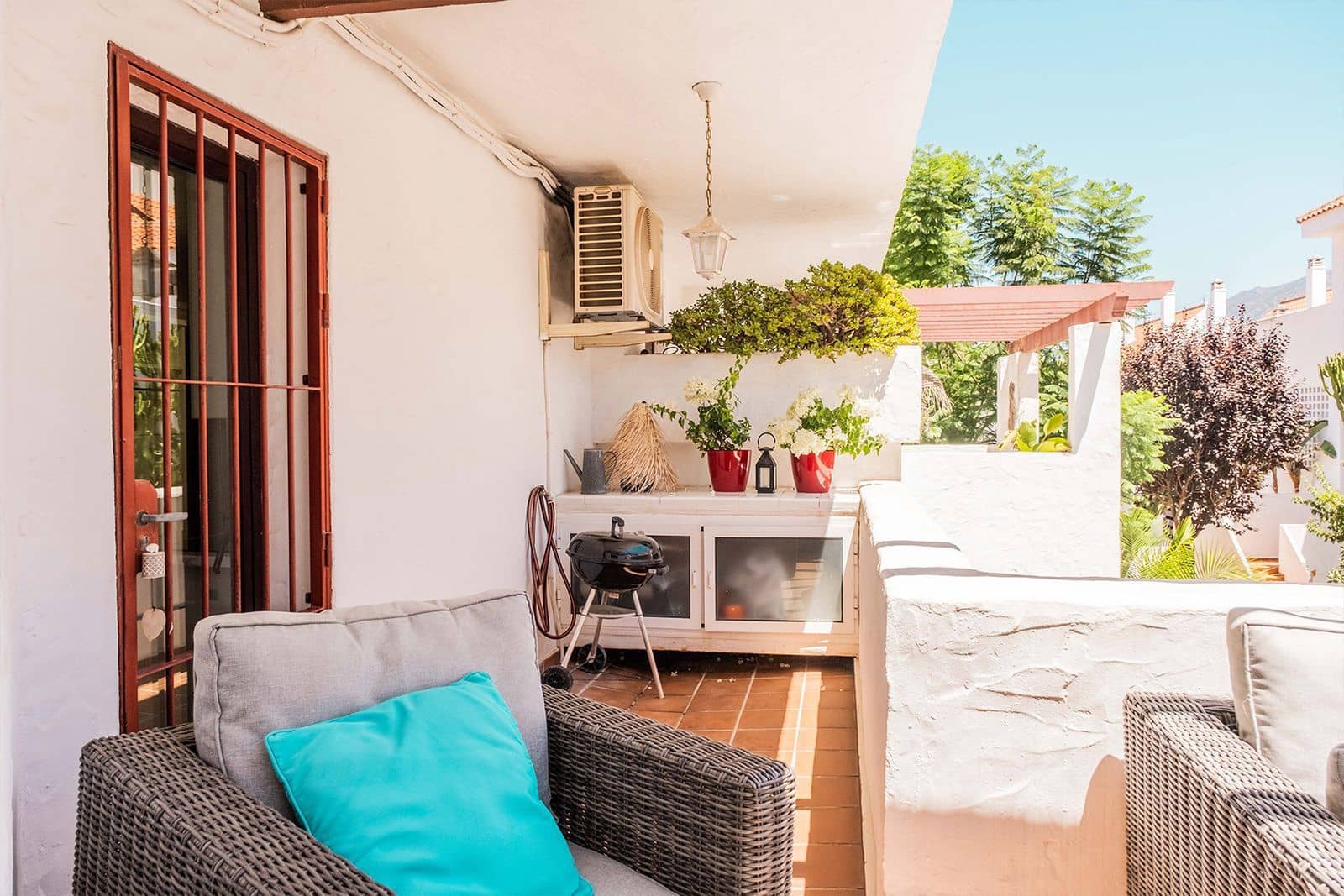 1 bedroom Apartment for sale in Nueva Andalucia - € 399,000 (Ref: 10051563)