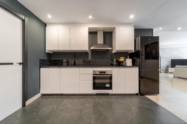 3 camera da letto Appartamento in vendita in Golden Mile, Marbella - 950.000 € (Rif: 10051564)