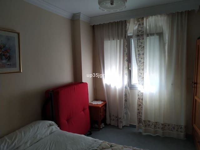 1 slaapkamer Penthouse te koop in Estepona - € 289.900 (Ref: 10051582)