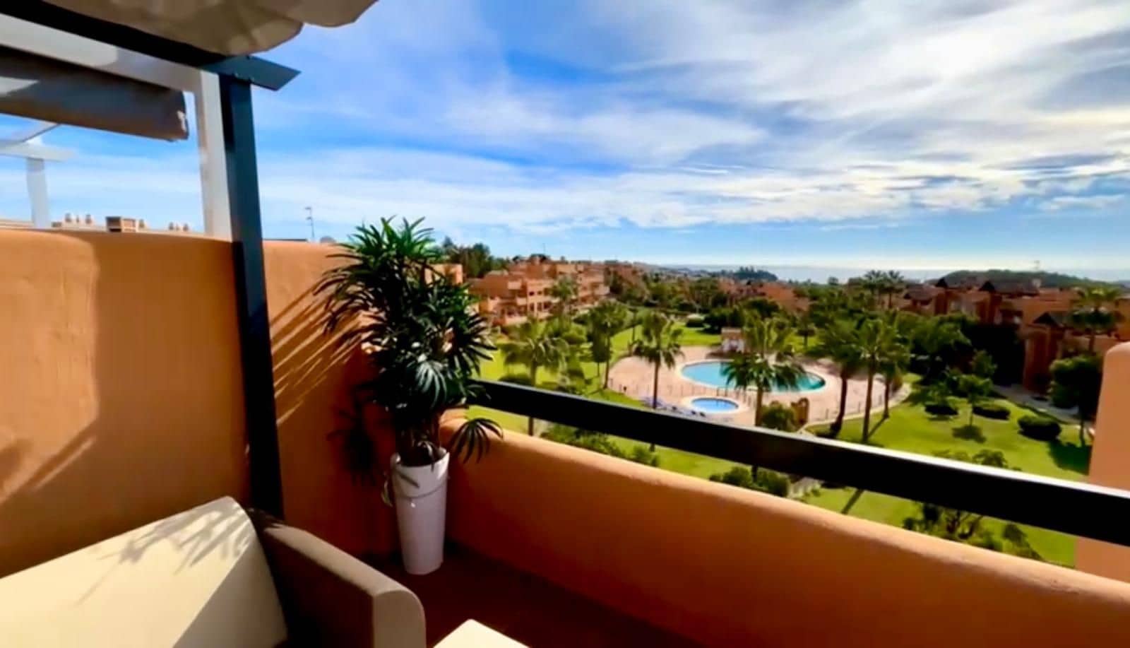 2 slaapkamer Penthouse te koop in Bahia de Casares - € 325.000 (Ref: 10051583)