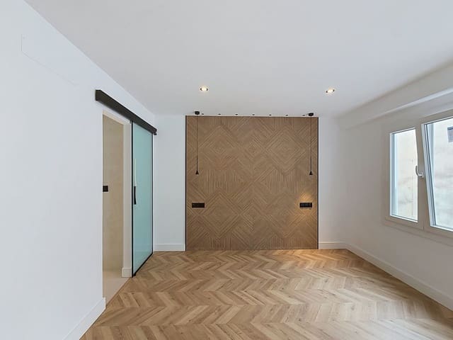 2 makuuhuone Kattohuoneisto myytävänä paikassa La Trinidad, Málaga kaupunki - 378 000 € (Ref: 10051585)