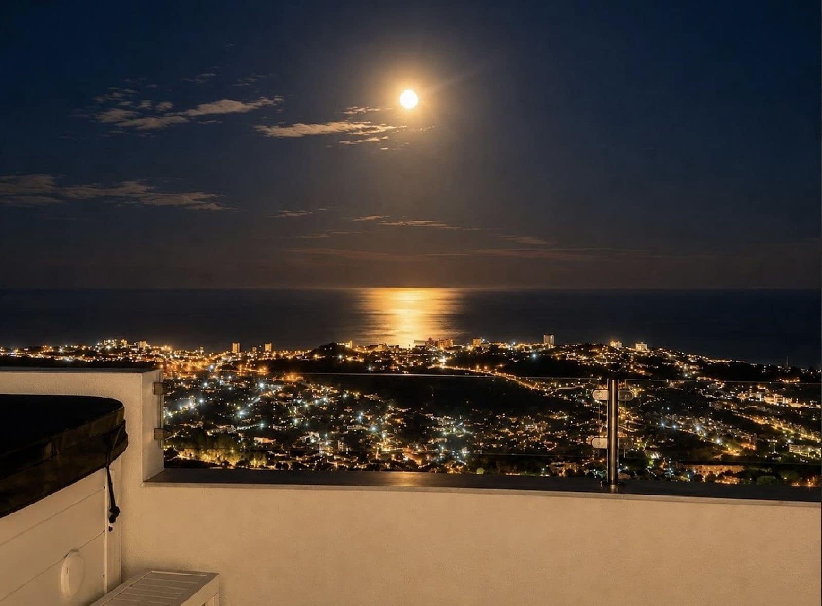 2 makuuhuone Kattohuoneisto myytävänä paikassa Benalmadena - 590 000 € (Ref: 10051586)