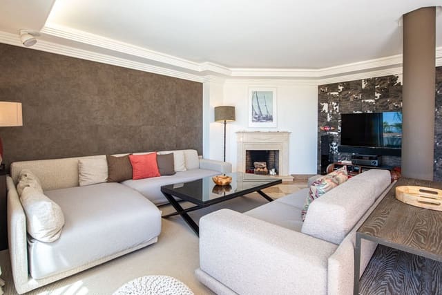 2 slaapkamer Penthouse te koop in Nueva Andalucia, Marbella - € 950.000 (Ref: 10051587)