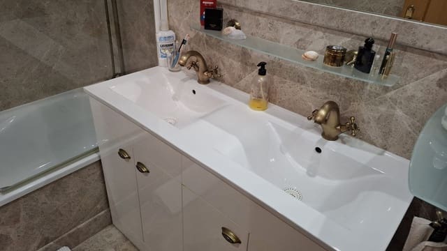 2 quarto Apartamento de Praia para venda em Manilva - 450 000 € (Ref: 10051590)