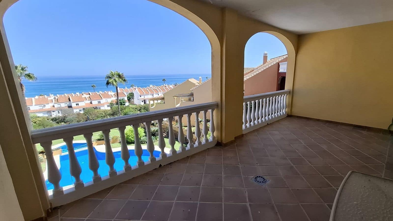 2 quarto Apartamento de Praia para venda em Manilva - 450 000 € (Ref: 10051590)
