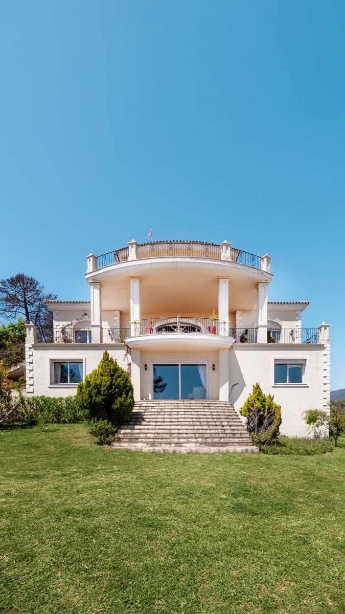 7 soveværelse Villa til salg i Estepona - € 2.100.000 (Ref: 10051591)