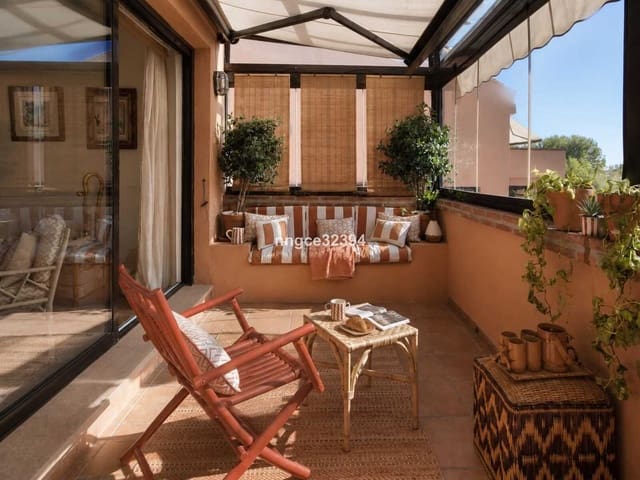 1 makuuhuone Kattohuoneisto myytävänä paikassa Golden Mile, Marbella - 499 000 € (Ref: 10051592)