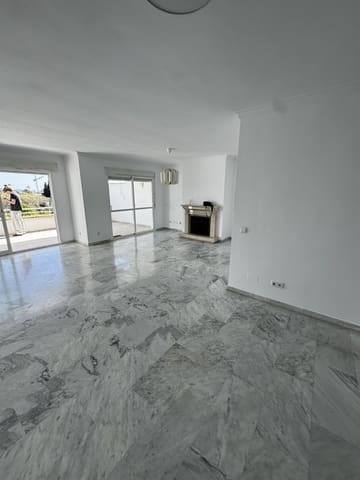 5 soverom Penthouse til salgs i Guadalmina Baja, Marbella - € 1 320 000 (Ref: 10051593)