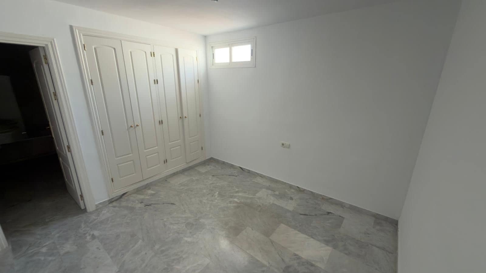 5 camera da letto Attico in vendita in Guadalmina - 1.320.000 € (Rif: 10051593)
