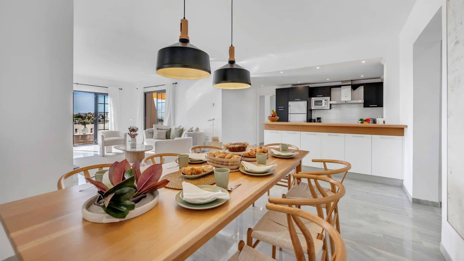 3 sovrum Takvåning till salu i Nueva Andalucia - 1 495 000 € (Ref: 10051597)