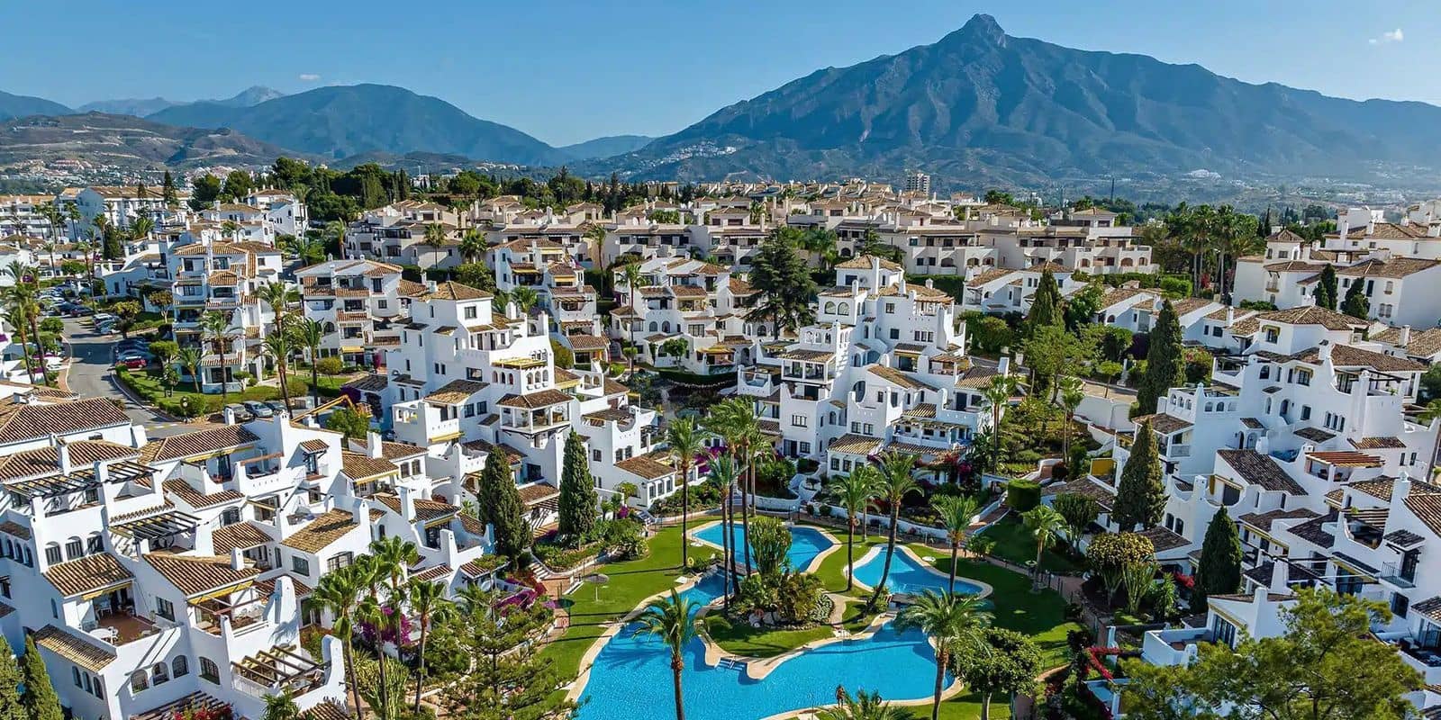 3 sovrum Takvåning till salu i Nueva Andalucia - 1 495 000 € (Ref: 10051597)