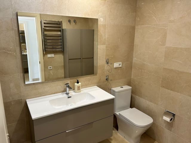 2 quarto Penthouse para venda em Los Arqueros, Benahavís - 499 000 € (Ref: 10051601)