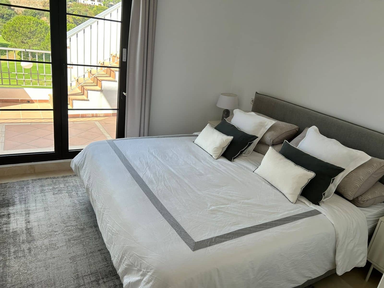 2 chambre Penthouse à vendre à Los Arqueros - 499 000 € (Ref: 10051601)