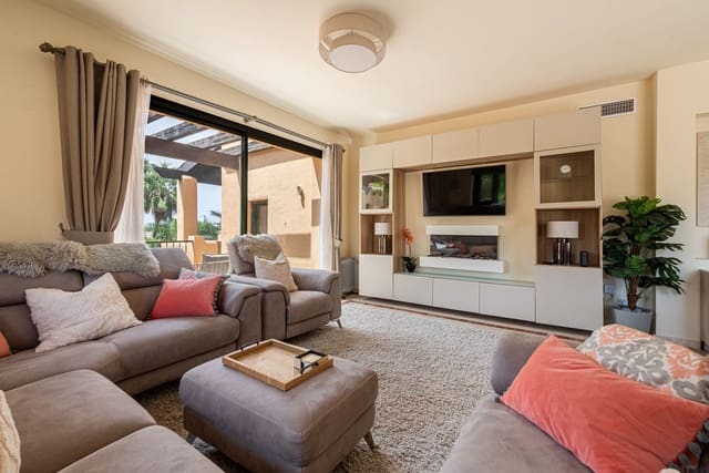 3 soveværelse Penthouse til salg i El Paraiso, Estepona - € 875.000 (Ref: 10051605)