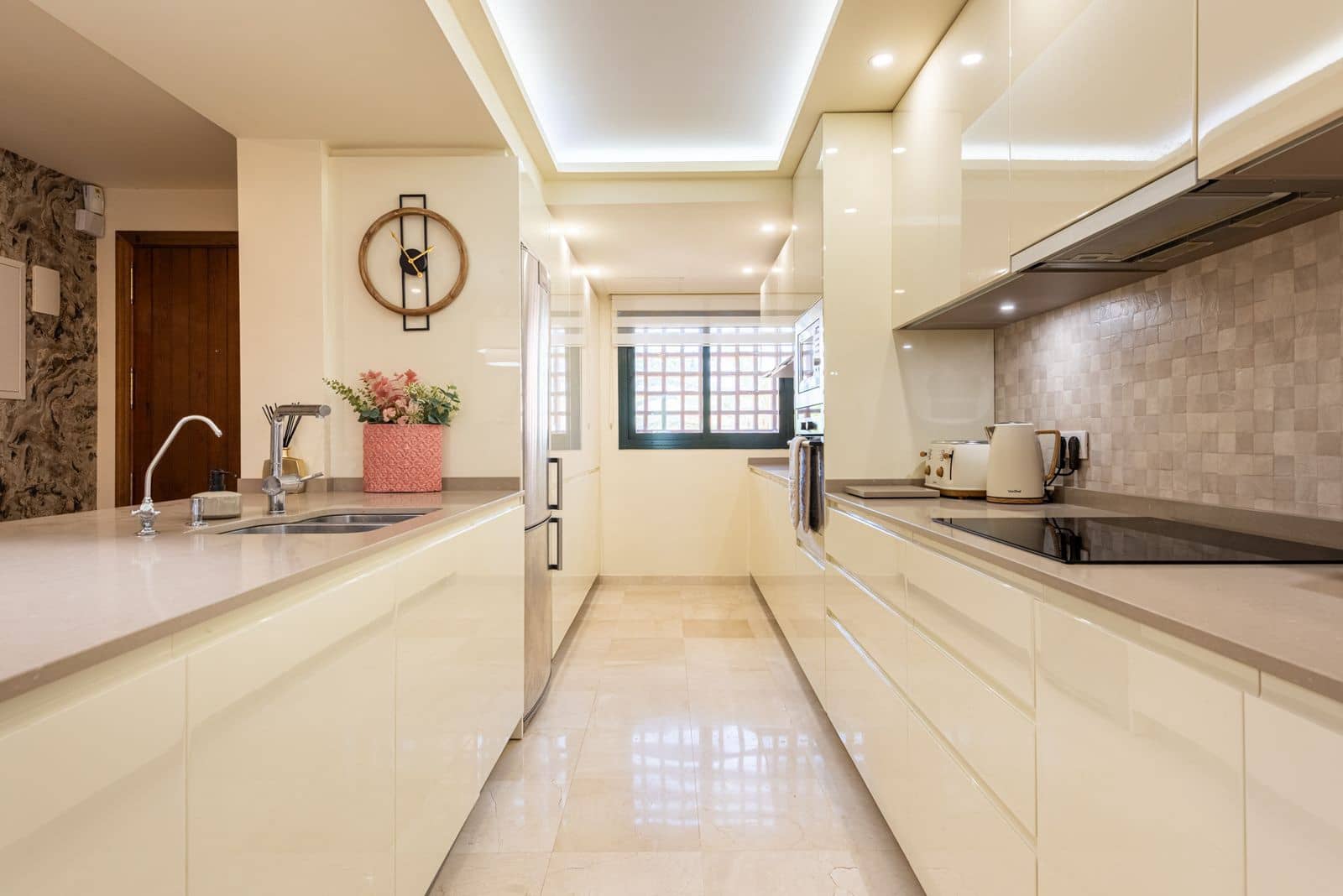 3 soveværelse Penthouse til salg i El Paraiso - € 875.000 (Ref: 10051605)