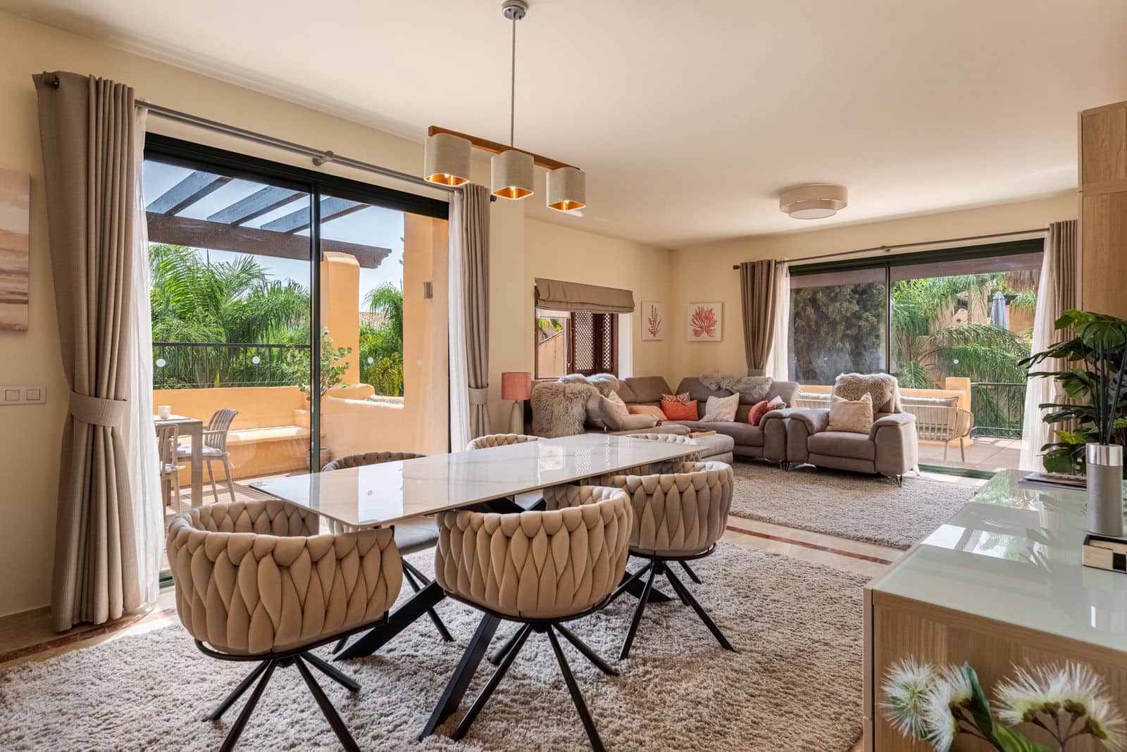 3 soveværelse Penthouse til salg i El Paraiso - € 875.000 (Ref: 10051605)