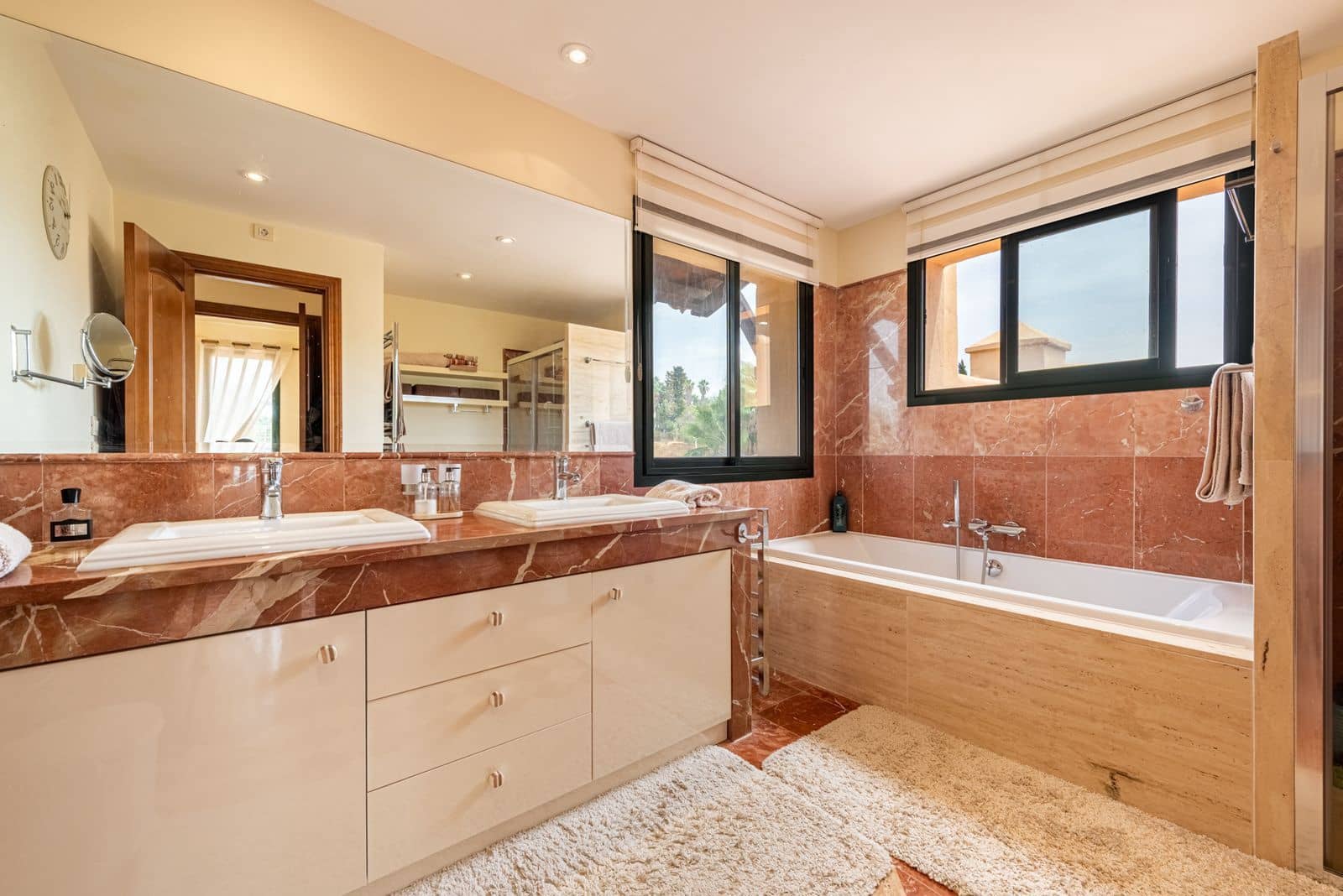 3 soveværelse Penthouse til salg i El Paraiso - € 875.000 (Ref: 10051605)