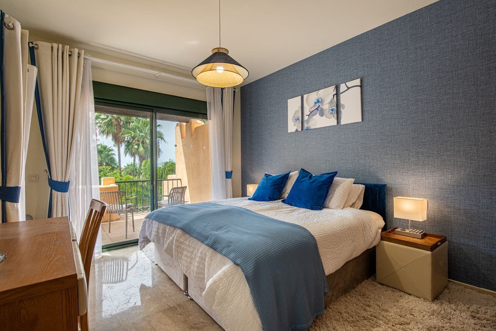 3 soveværelse Penthouse til salg i El Paraiso - € 875.000 (Ref: 10051605)