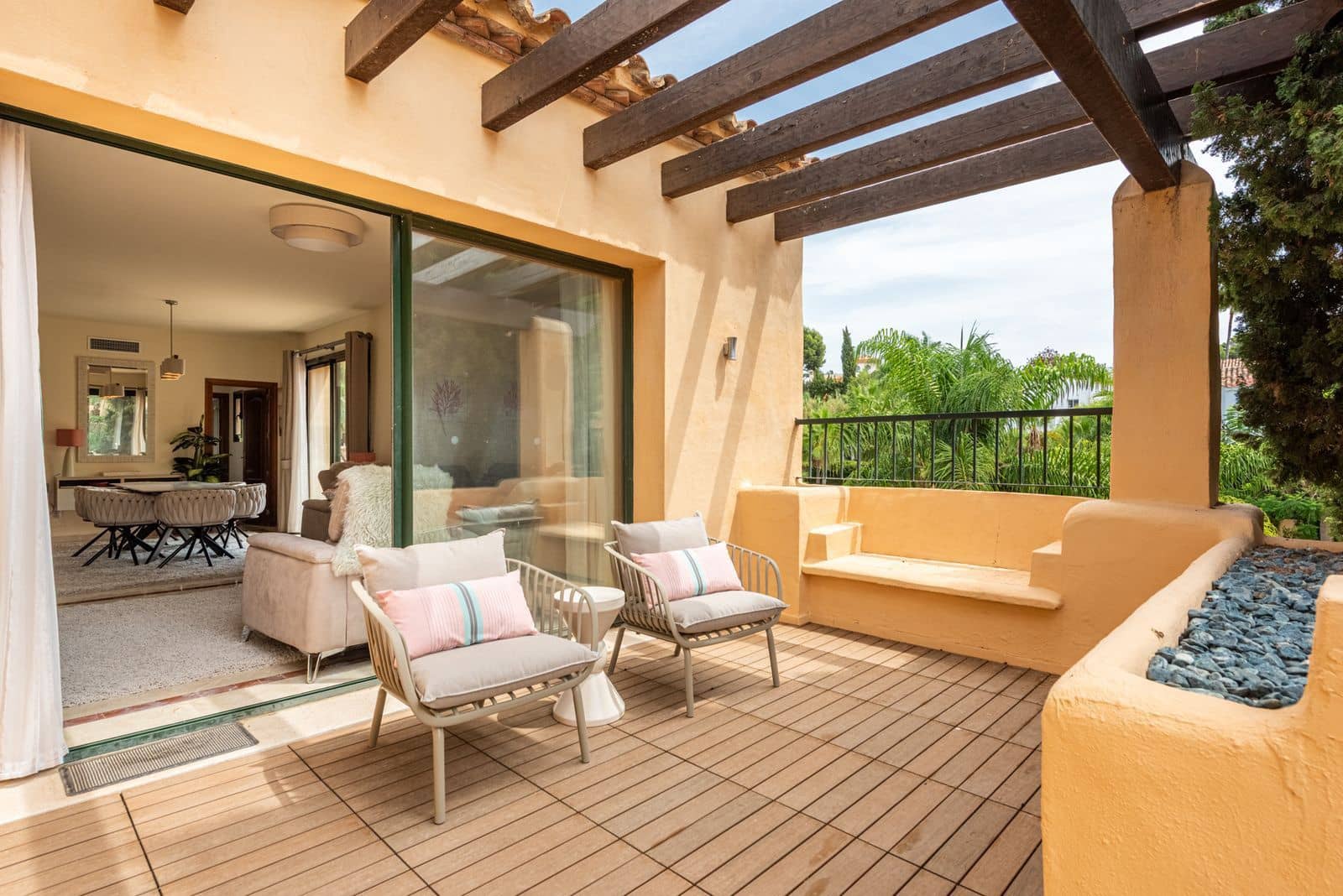 3 soveværelse Penthouse til salg i El Paraiso - € 875.000 (Ref: 10051605)