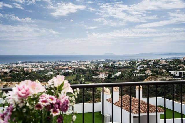 2 sypialnia Penthouse na sprzedaż w Benahavís - 840 000 € (Ref: 10051607)