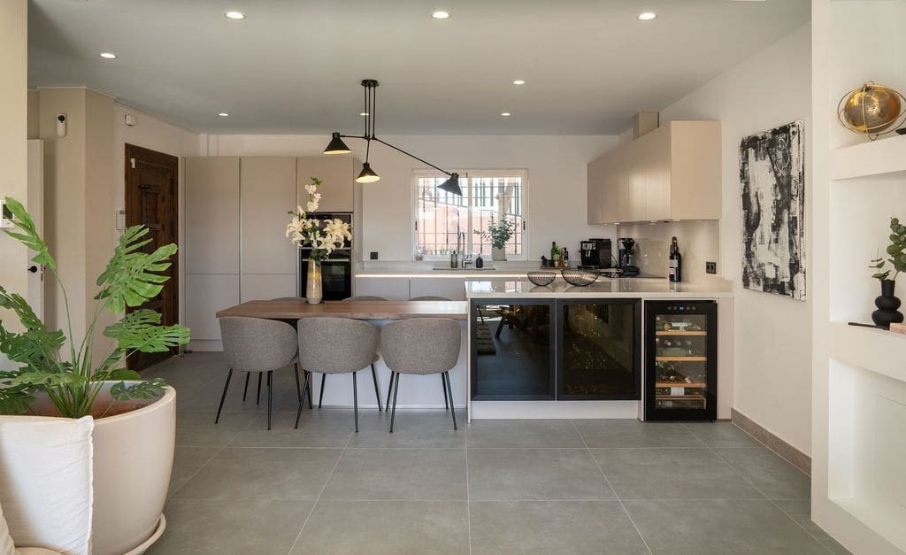 4 chambre Maison de Ville à vendre à Nueva Andalucia - 1 195 000 € (Ref: 10097668)