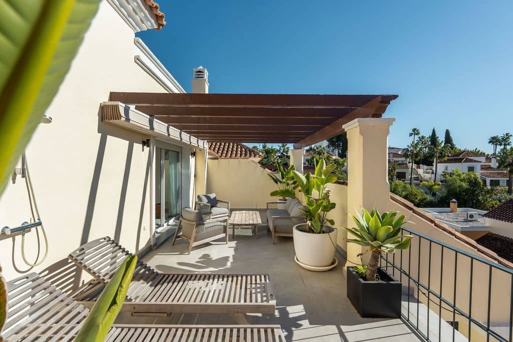 4 chambre Maison de Ville à vendre à Nueva Andalucia - 1 195 000 € (Ref: 10097668)