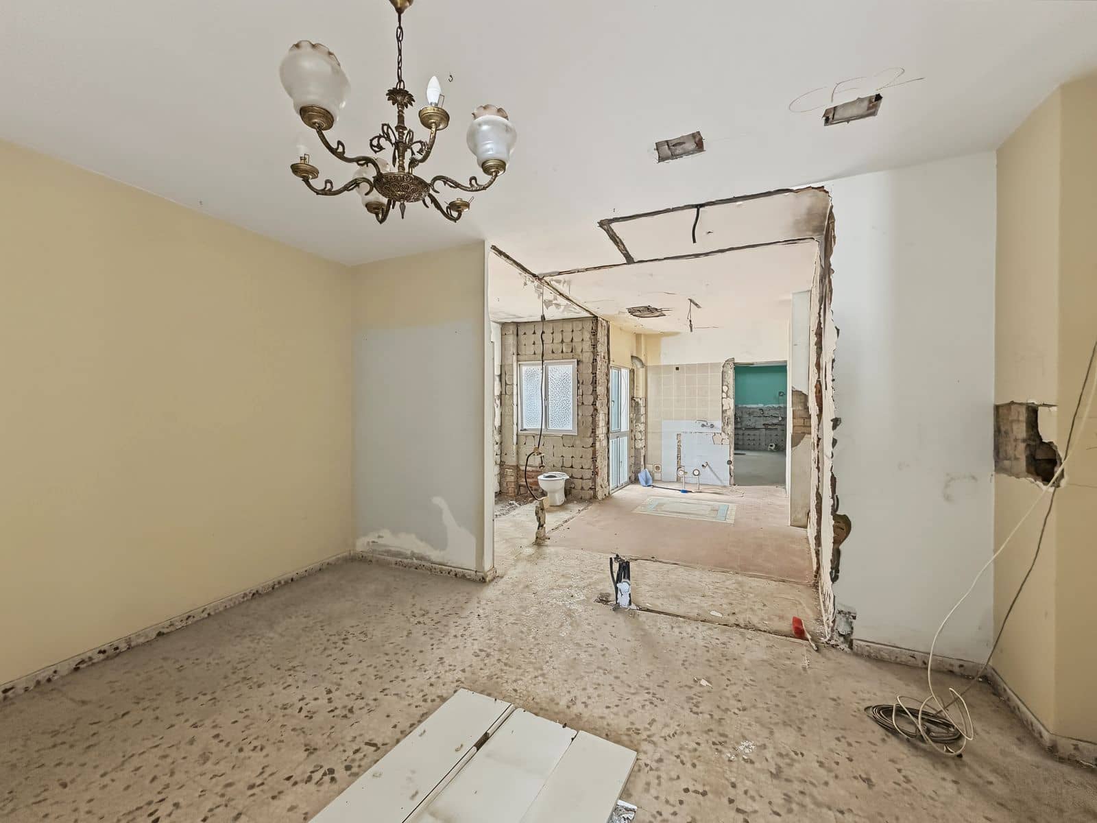 8 Zimmer Doppelhaus zu verkaufen in Estepona - 799.000 € (Ref: 10097669)