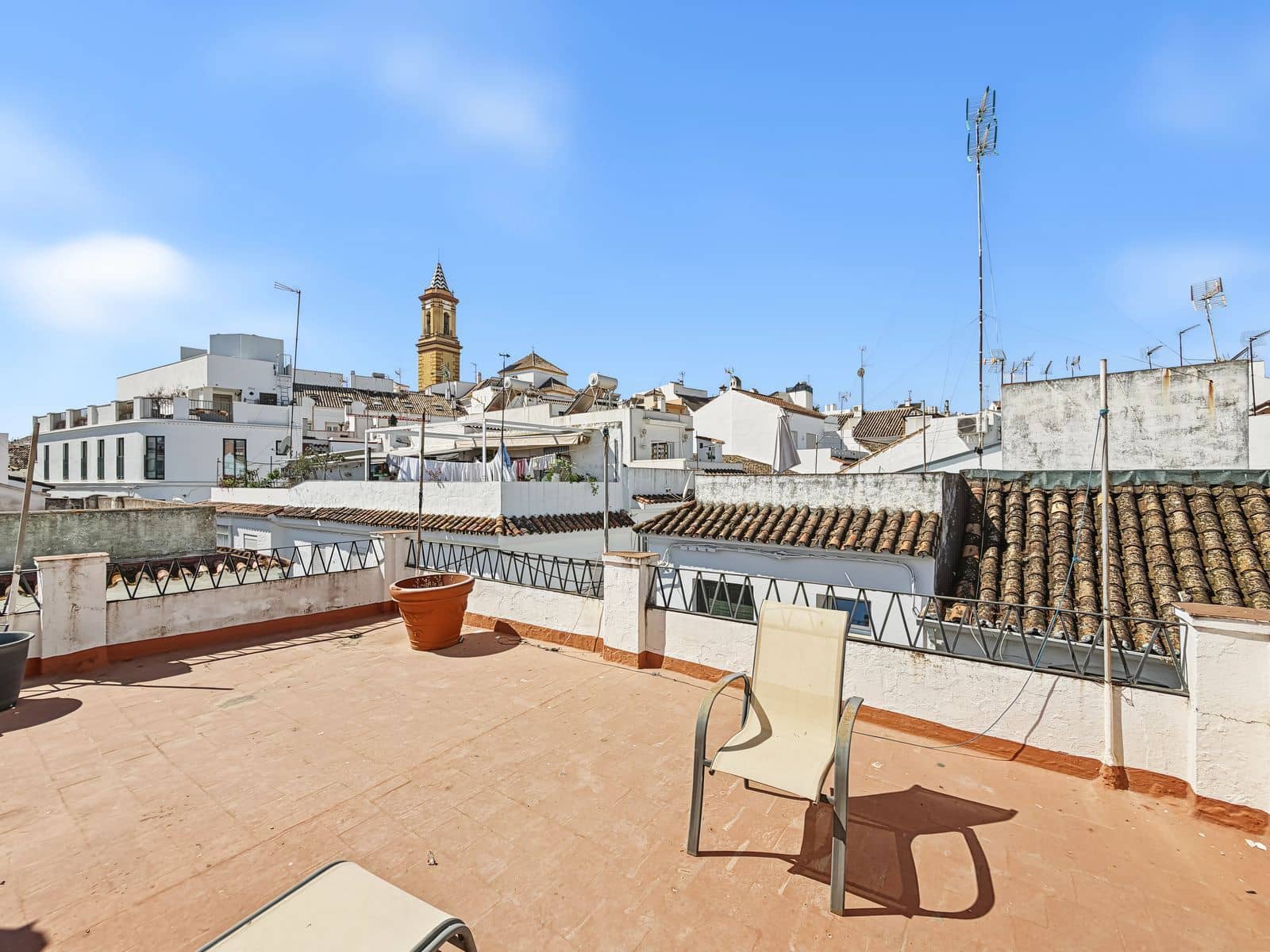8 Zimmer Doppelhaus zu verkaufen in Estepona - 799.000 € (Ref: 10097669)