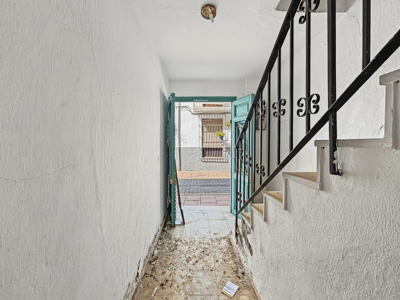 8 Zimmer Doppelhaus zu verkaufen in Estepona - 799.000 € (Ref: 10097669)