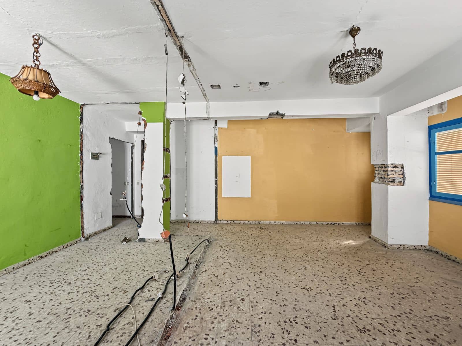 8 Zimmer Doppelhaus zu verkaufen in Estepona - 799.000 € (Ref: 10097669)