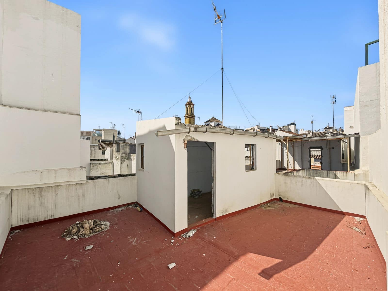 8 Zimmer Doppelhaus zu verkaufen in Estepona - 799.000 € (Ref: 10097669)