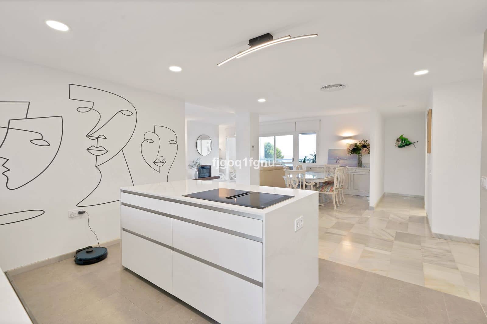2 slaapkamer Appartement te koop in Marbella - € 933.000 (Ref: 10097670)