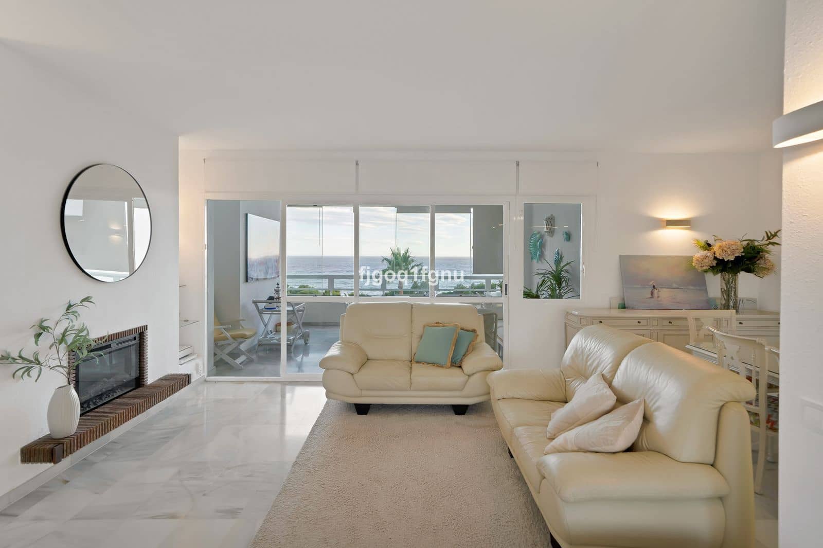 2 slaapkamer Appartement te koop in Marbella - € 933.000 (Ref: 10097670)
