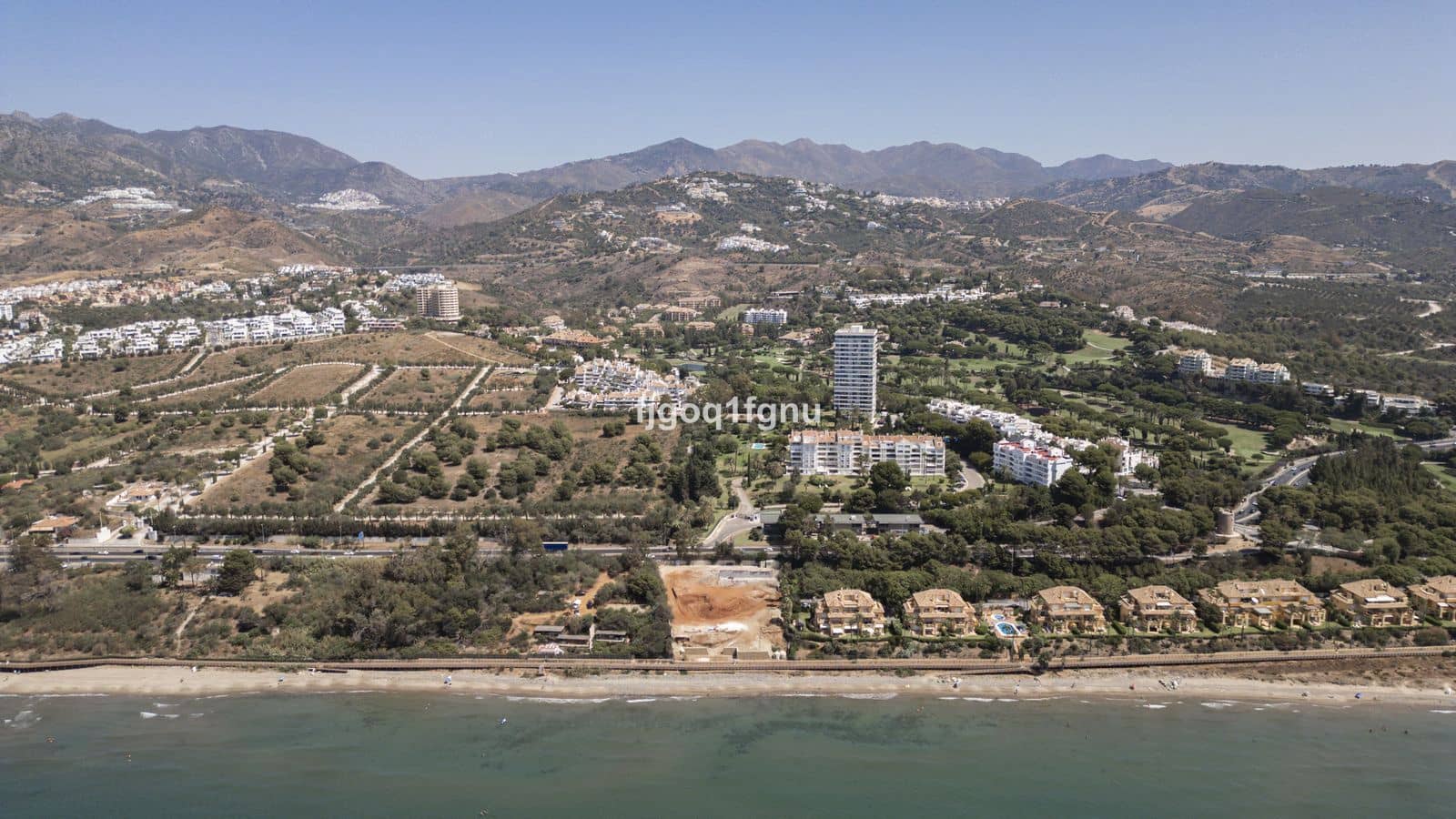 2 slaapkamer Appartement te koop in Marbella - € 933.000 (Ref: 10097670)