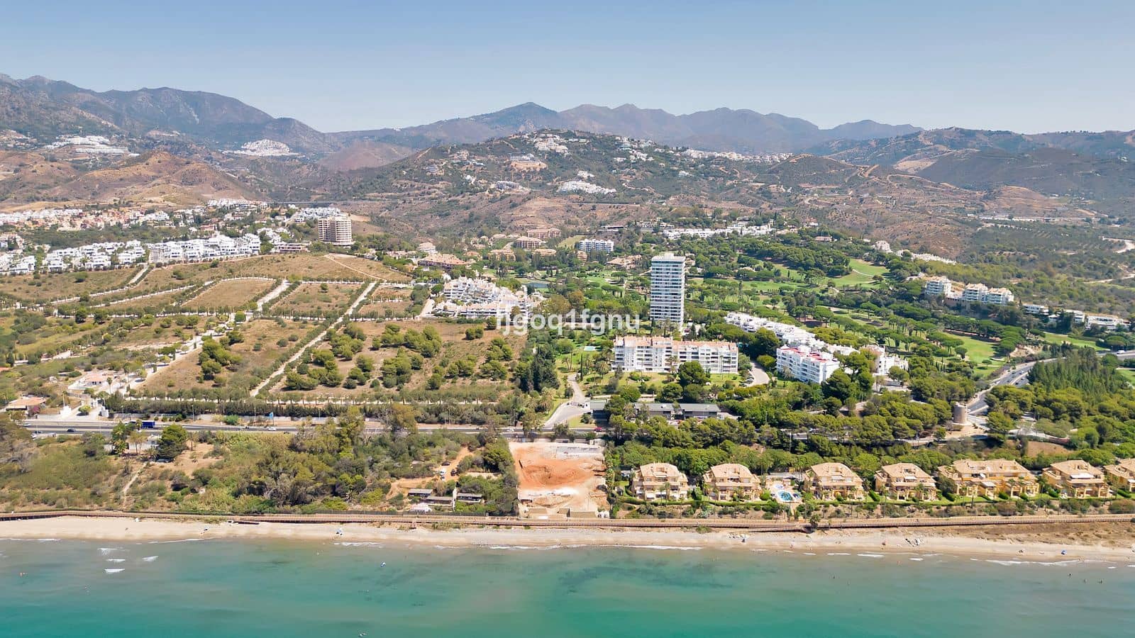 2 slaapkamer Appartement te koop in Marbella - € 933.000 (Ref: 10097670)
