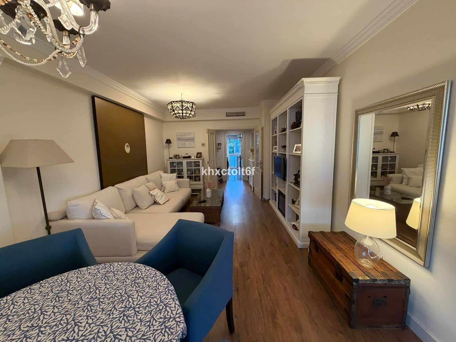 Apartamento de 2 habitaciones en Bahía de Marbella en venta con piscina - 645.000 € (Ref: 10097671)