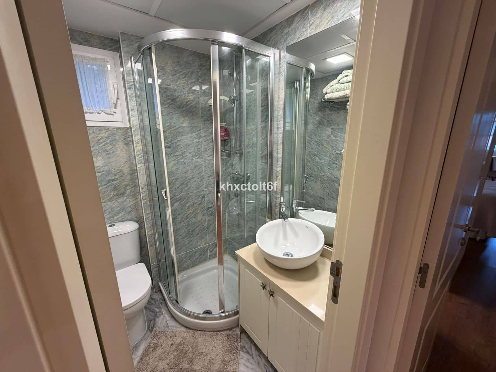 Apartamento de 2 habitaciones en Bahía de Marbella en venta con piscina - 645.000 € (Ref: 10097671)