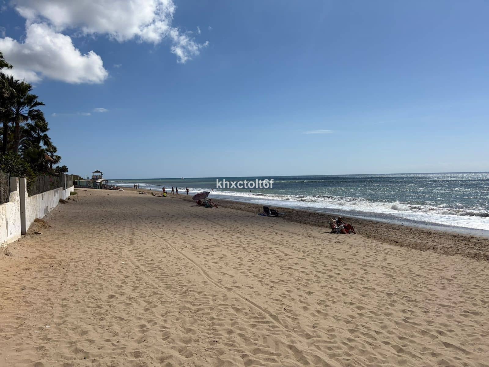 Apartamento de 2 habitaciones en Bahía de Marbella en venta con piscina - 645.000 € (Ref: 10097671)