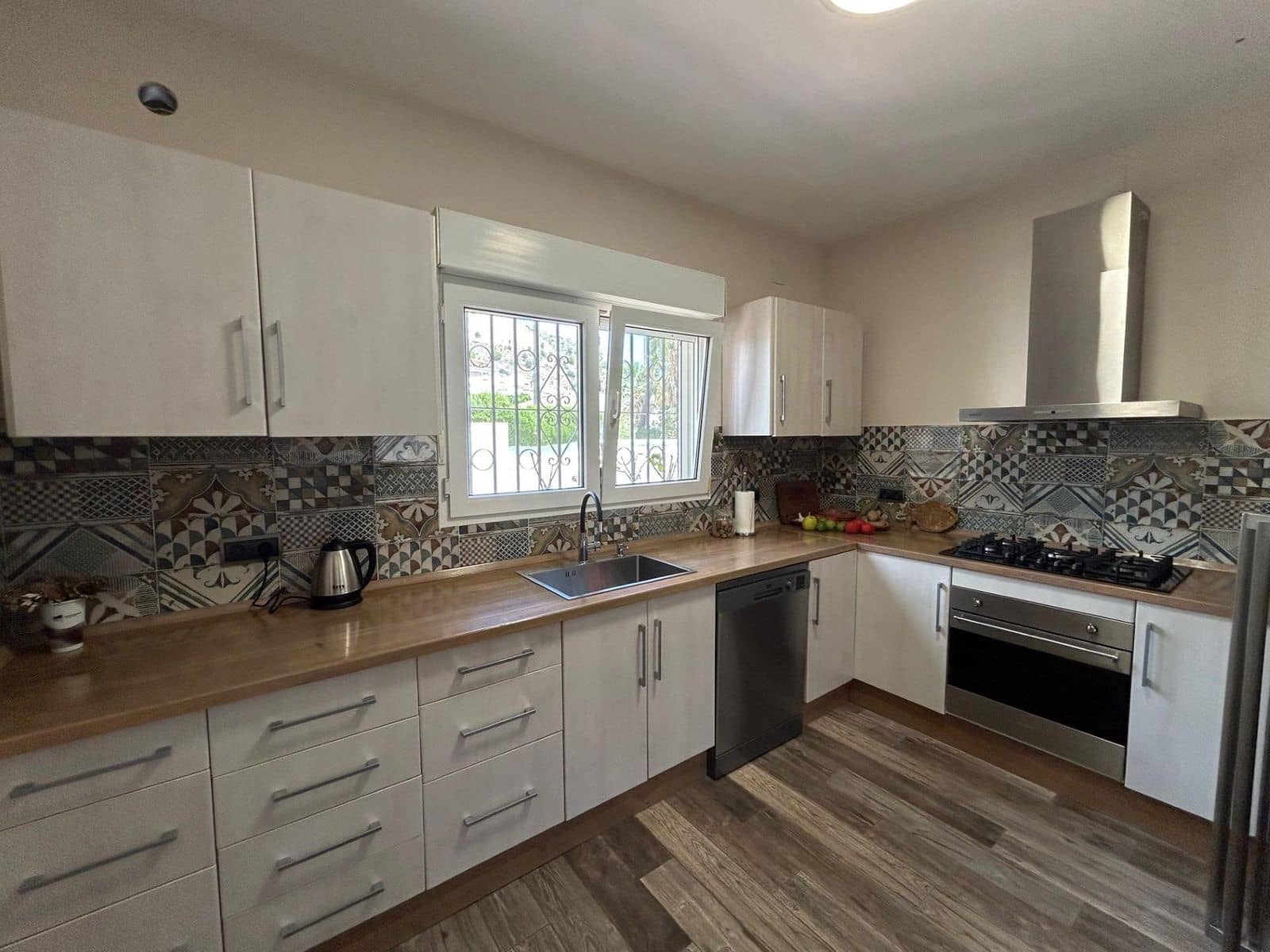 4 soveværelse Villa til salg i Benalmadena - € 1.159.000 (Ref: 10097672)