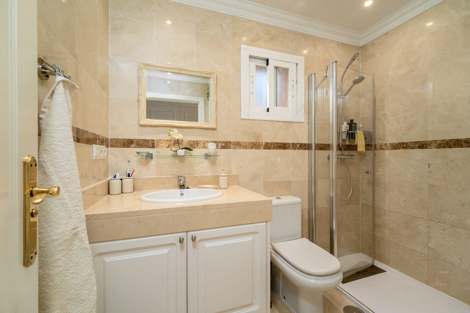 2 sypialnia Apartament na sprzedaż w Estepona - 577 000 € (Ref: 10097673)